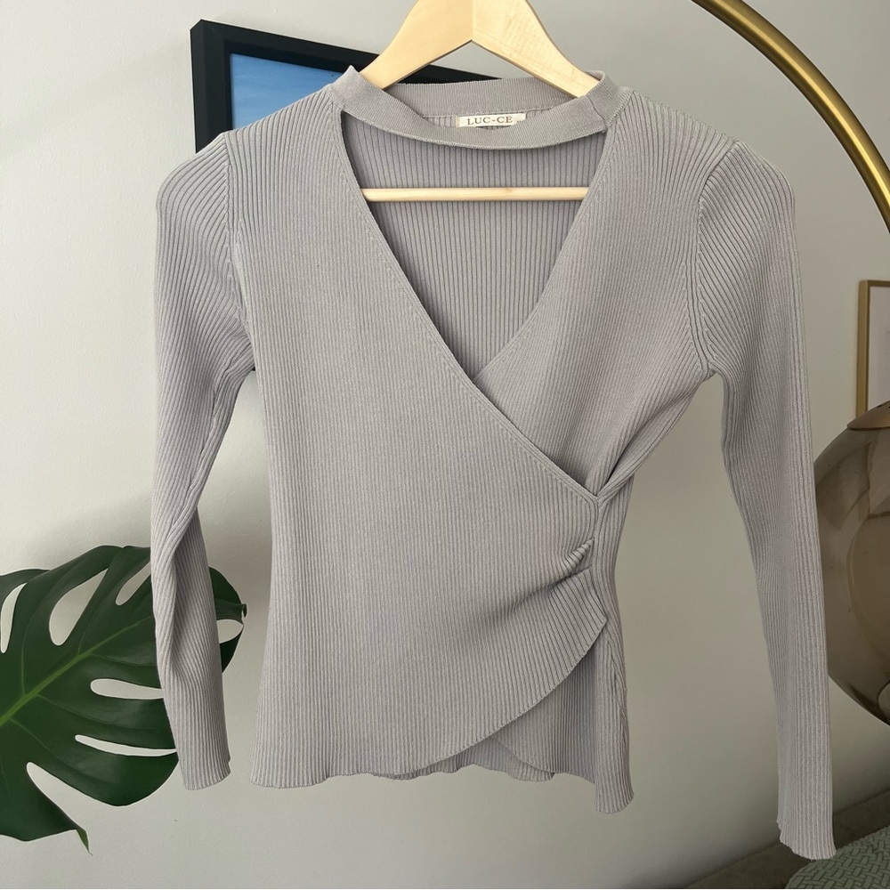 Light Gray Ribbed Light Sweater